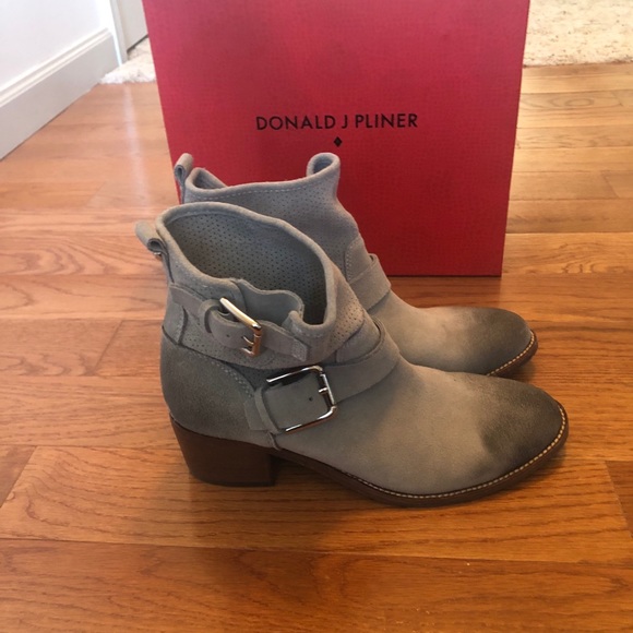 Donald J Pliner Gray Suede Boots